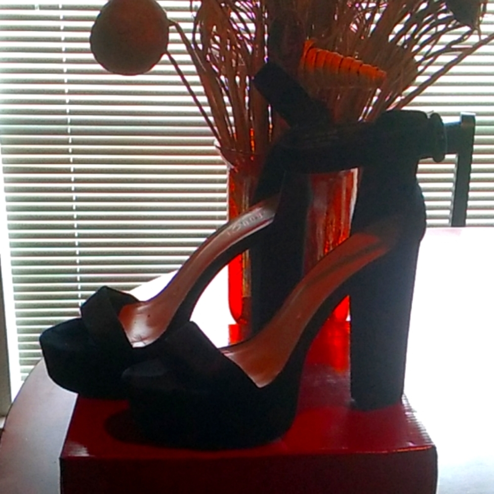 Black velvet platform shoes